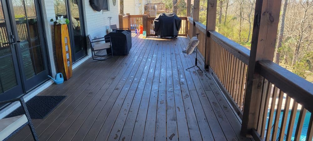 Gallery photos for Large Deck and Aluminum Fence Installation: Image #4
